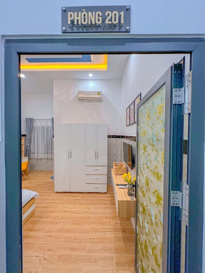 Homestay Qhome Chi Khu Co Ong Екстериор снимка