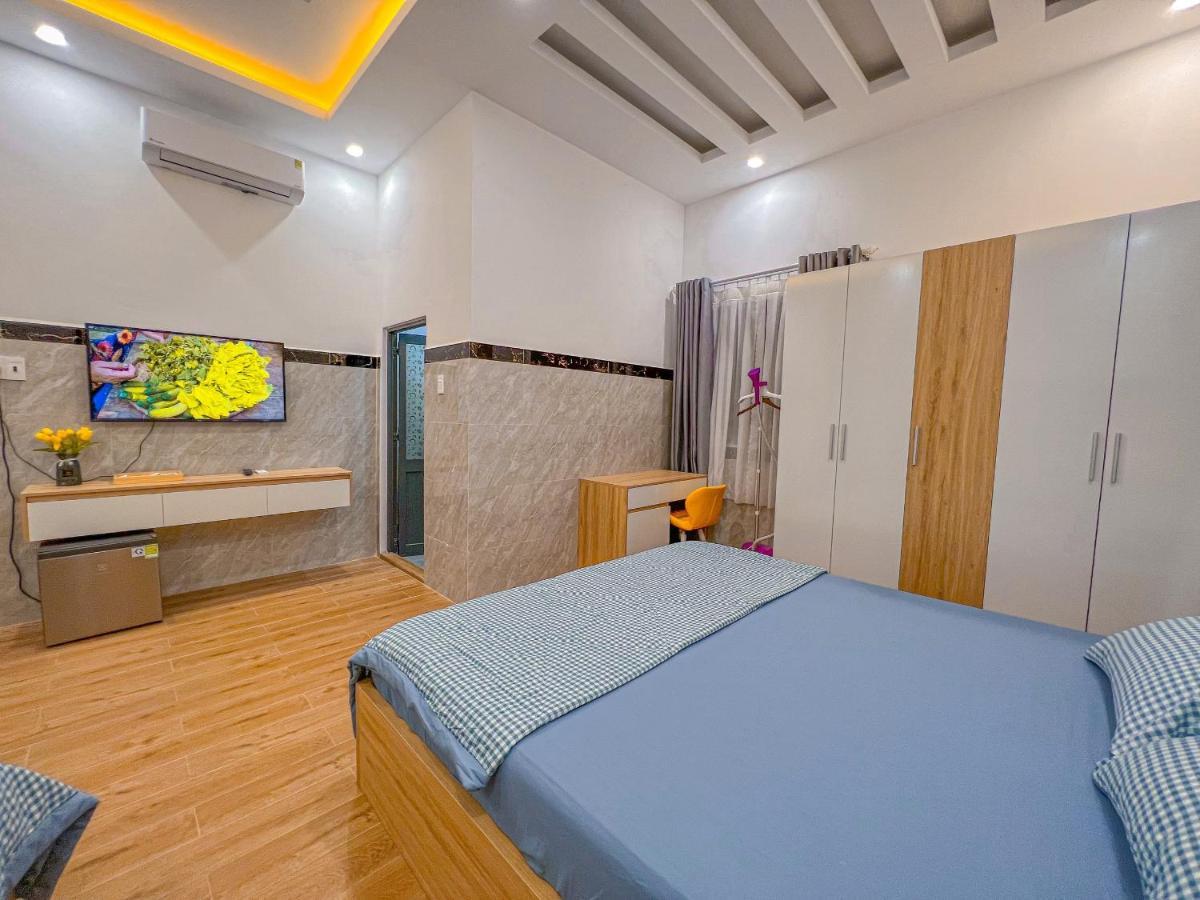 Homestay Qhome Chi Khu Co Ong Екстериор снимка