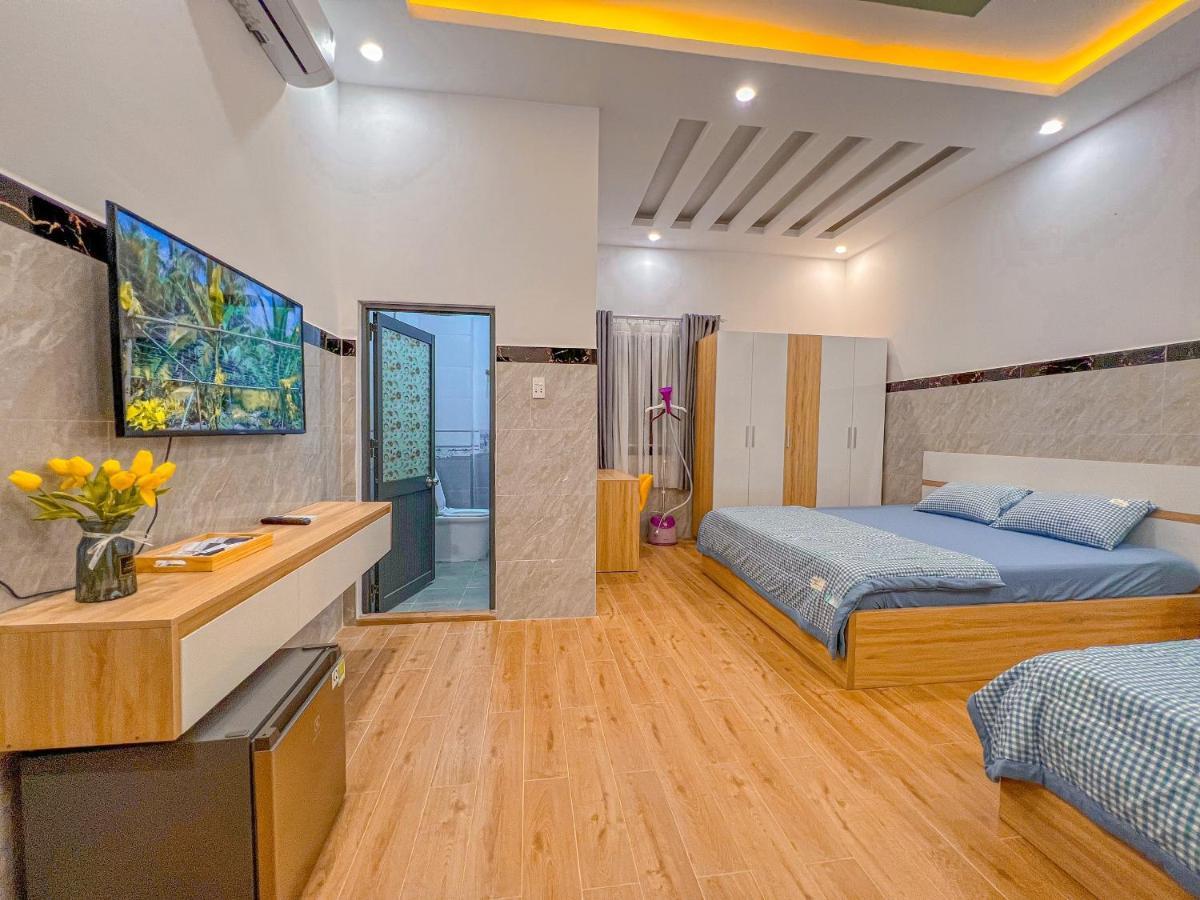 Homestay Qhome Chi Khu Co Ong Екстериор снимка